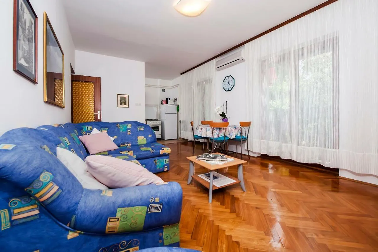 Apartments Casa Melita 罗维尼 0*,